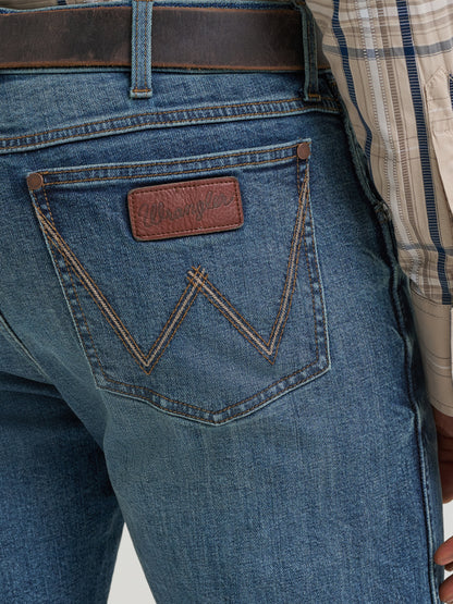 Men's Wrangler Retro Slim Fit Henry Bootcut Jean - Dark Blue