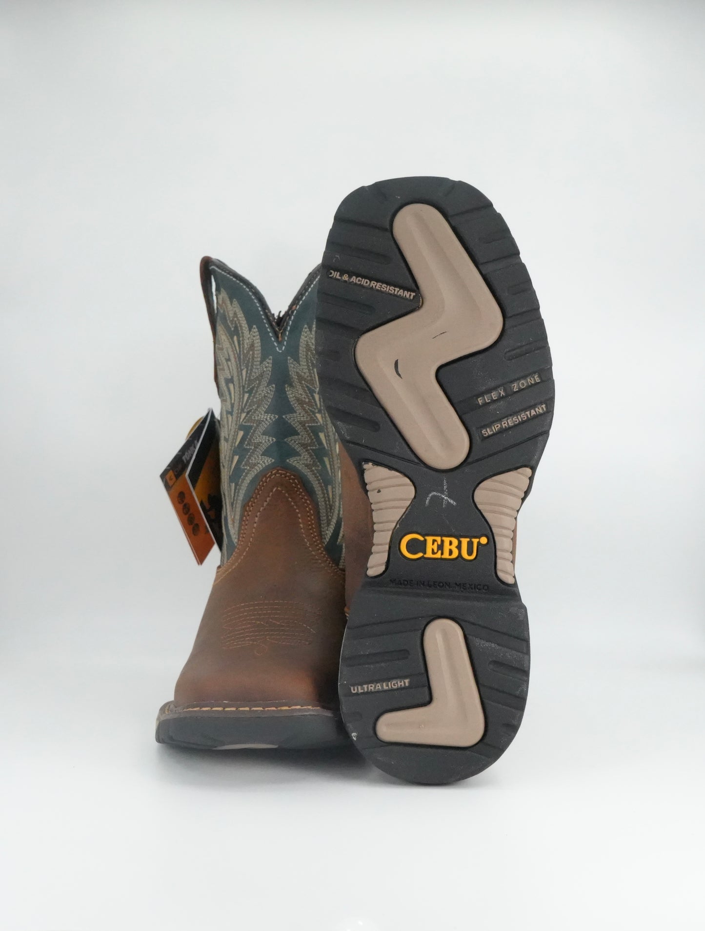 Cebu Men's Tundra Square Toe Work Boot - Roble Tan