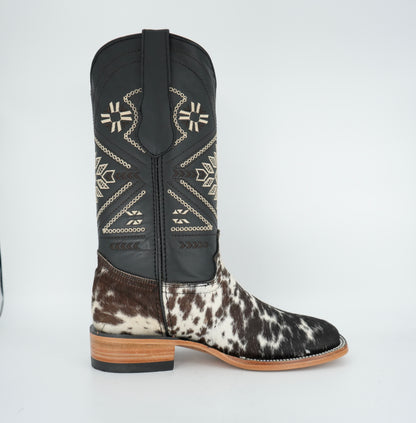 Rock'em Women's Cow Hair Boots Size: 6.5 *AS SEEN ON IMAGE*