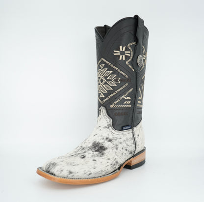 Rock'em Women's Cow Hair Boots Size: 6 *AS SEEN ON IMAGE*