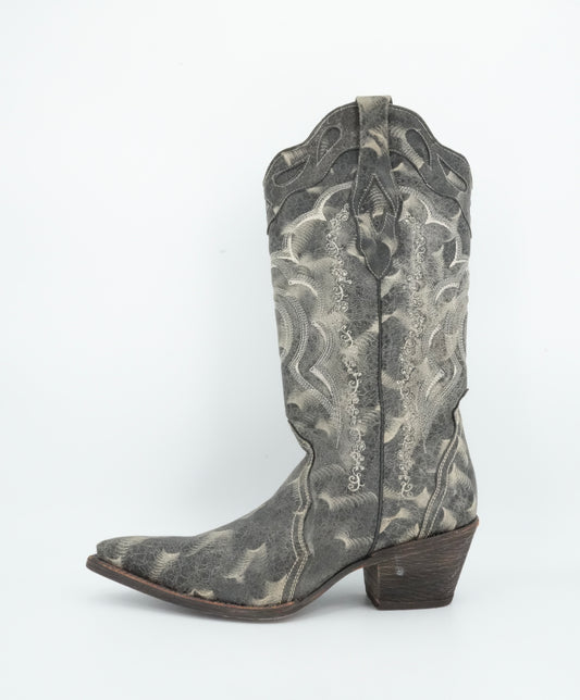 Frida Cuadra Women's Pointed Toe Grey Boot