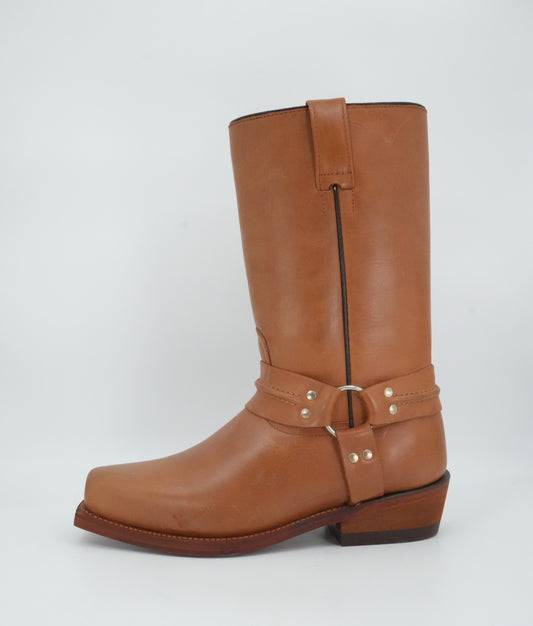 Besserro Men's Honey Trompa De Puerco Semi Square Toe Boot