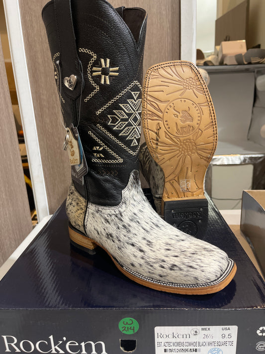 Rock'em Women's Aztec Cow Hair Boots Size: 9.5 *AS SEEN ON IMAGE*