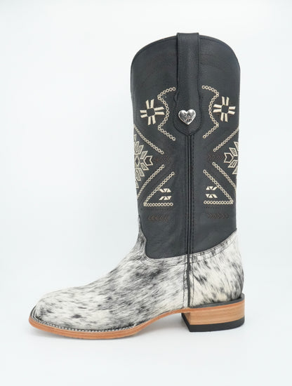 Rock'em Women's Aztec Cow Hair Boots Size: 9.0 *AS SEEN ON IMAGE*