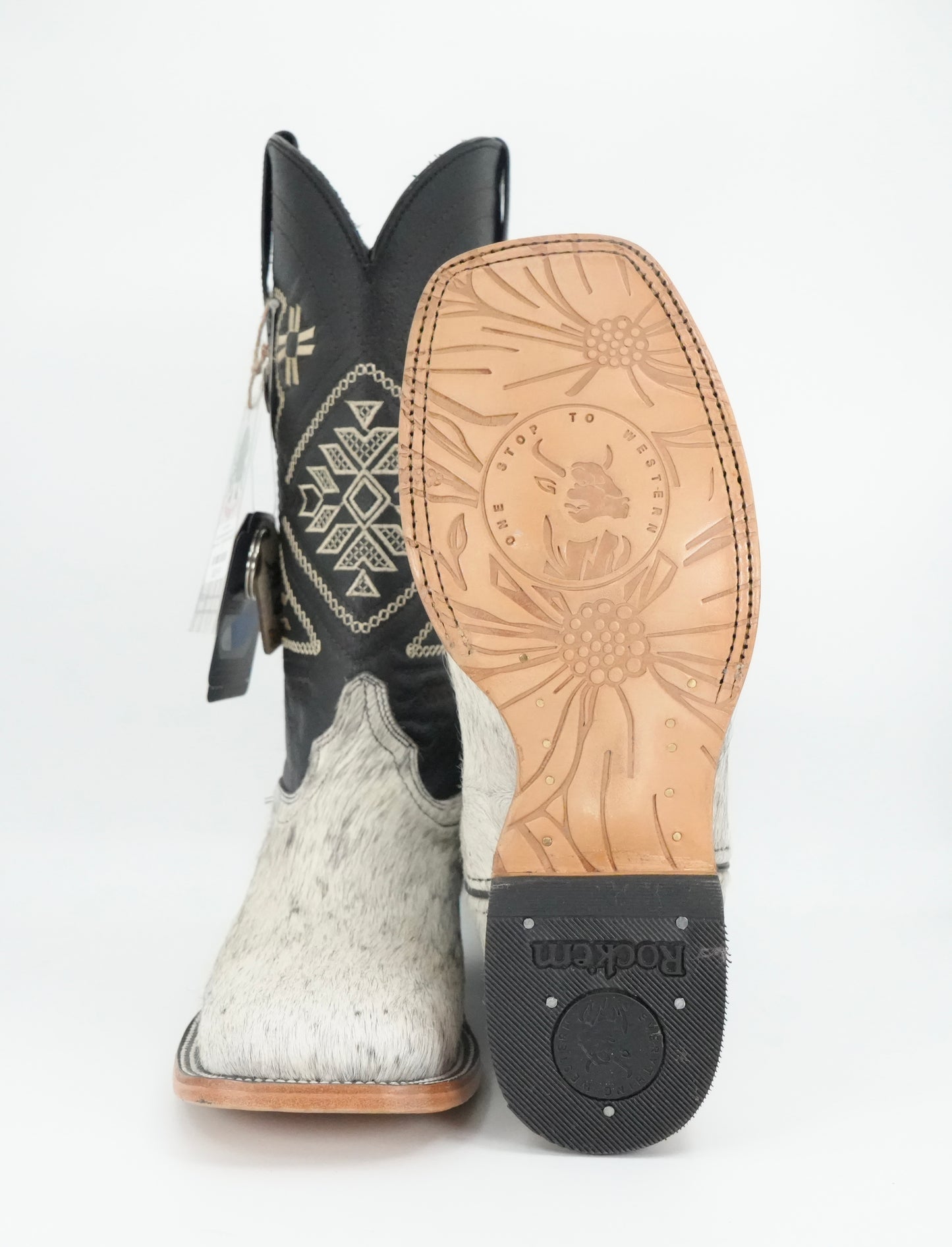 Rock'em Women's Aztec Cow Hair Boots Size: 7.5 *AS SEEN ON IMAGE*