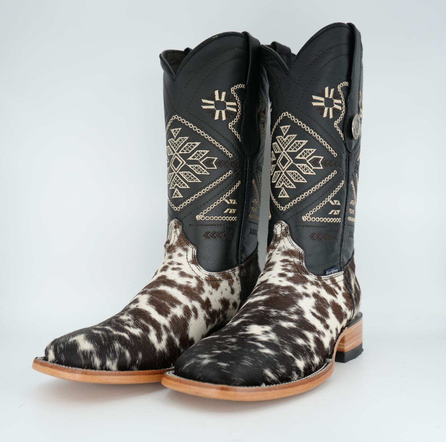 Rock'em Women's Cow Hair Boots Size: 6.5 *AS SEEN ON IMAGE*