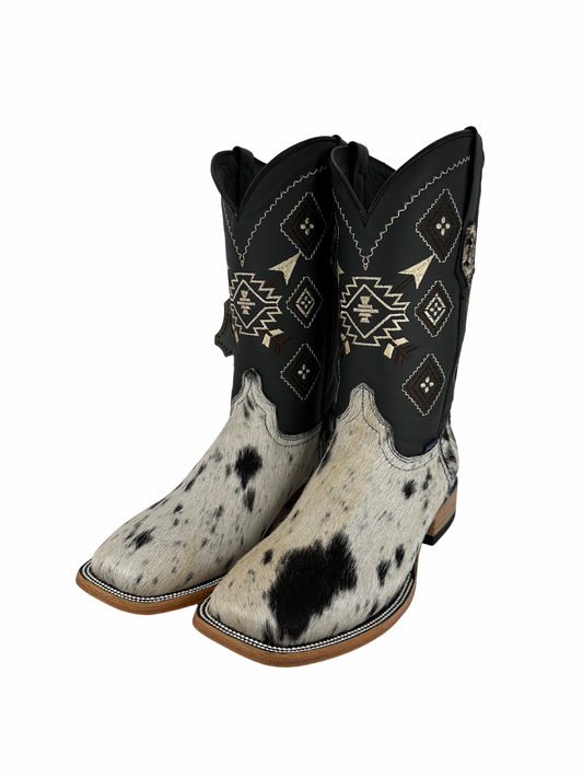 Rock'em Men's Cow Hair Boots Size 8 *AS SEEN ON IMAGE*