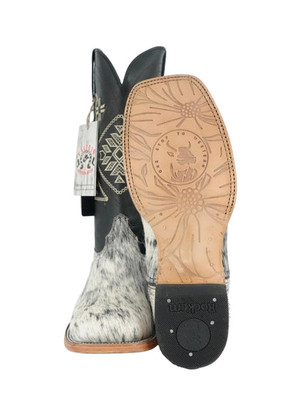 Rock'em Women's Aztec Cow Hair Boots Size: 9.5 *AS SEEN ON IMAGE*