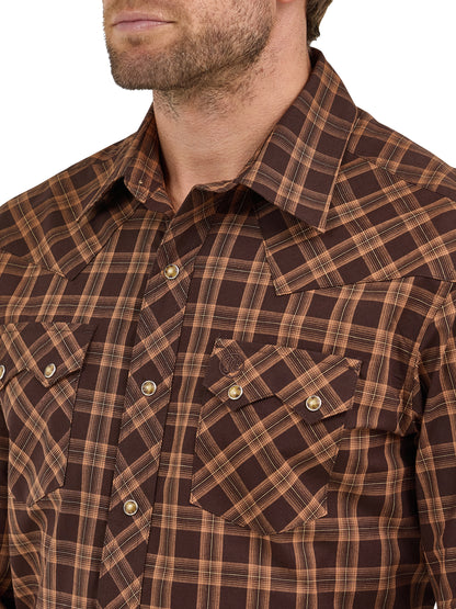 Wrangler Men's Retro Long Sleeve Sawtooth Snap Pocket Western Shirt