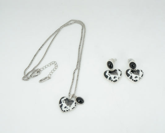 Wrangler Natural Stone Silver Pendant Set - Black Cow Print