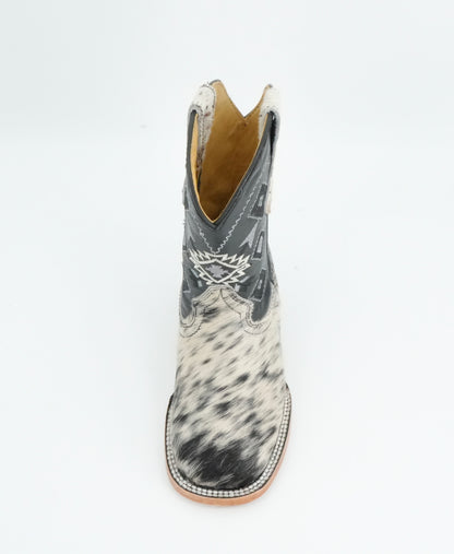 Rock'em Kid's Cow Hair White/Black Boots Size: 10 US / 17 MEX  *AS SEEN ON IMAGE*