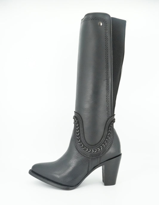 Cuadra Women's Bovine Laser Round Toe Leather Boot - Black