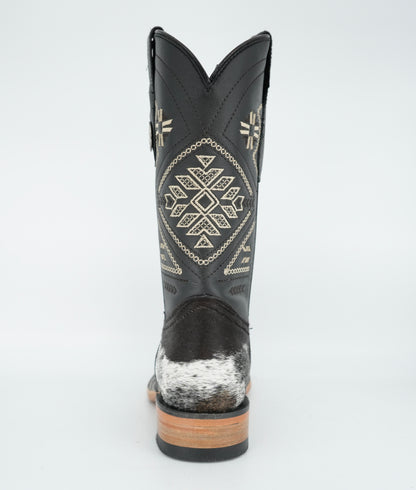 Rock'em Women's Cow Hair Boots Size: 6.5 *AS SEEN ON IMAGE*