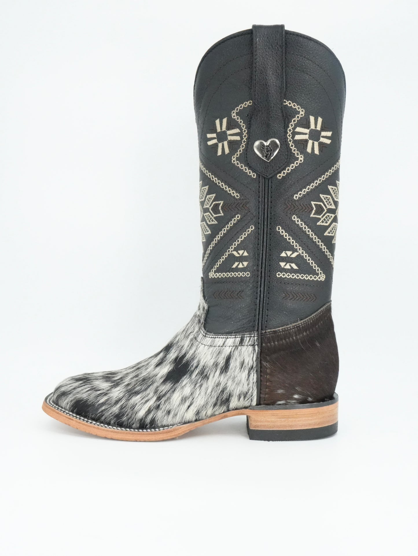 Rock'em Women's Aztec Cow Hair Boots Size: 6 *AS SEEN ON IMAGE*