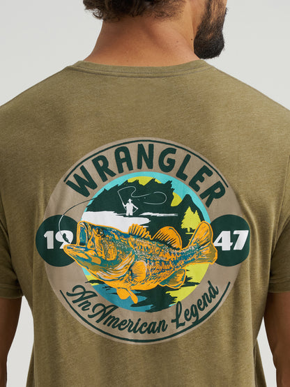 Wrangler Men's Short Sleeve Fish Back Graphic T-Shirt Olive