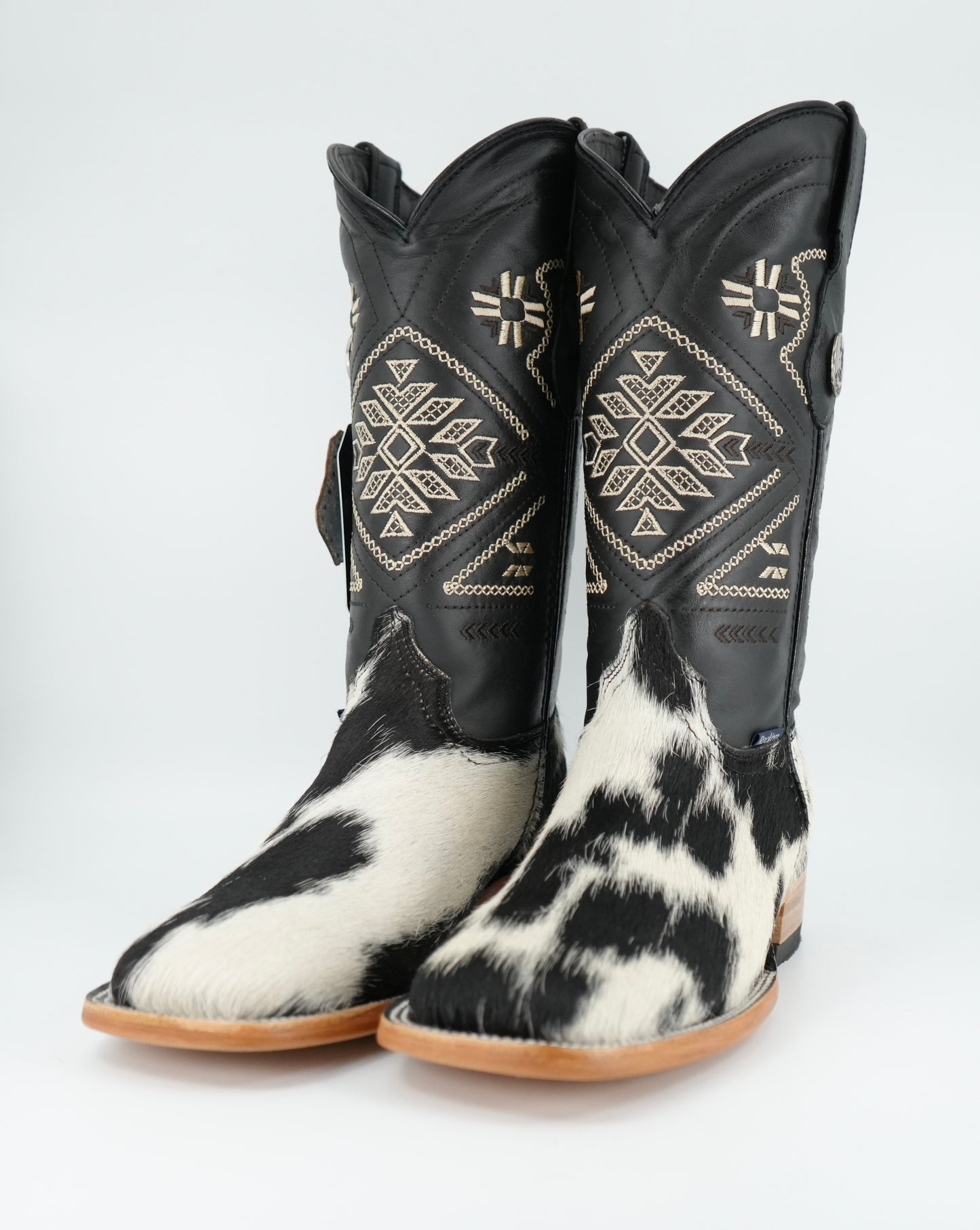 Rock'em Women's Cow Hair Boots Size: 7.5 *AS SEEN ON IMAGE*