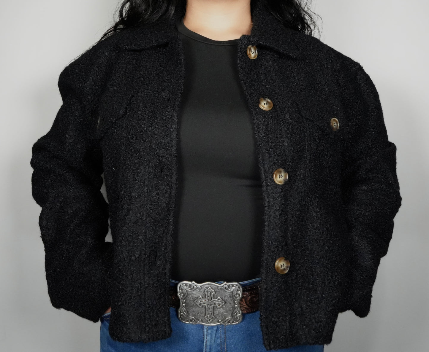 Women’s Fray Faux Sherpa Cropped Shaket - Black