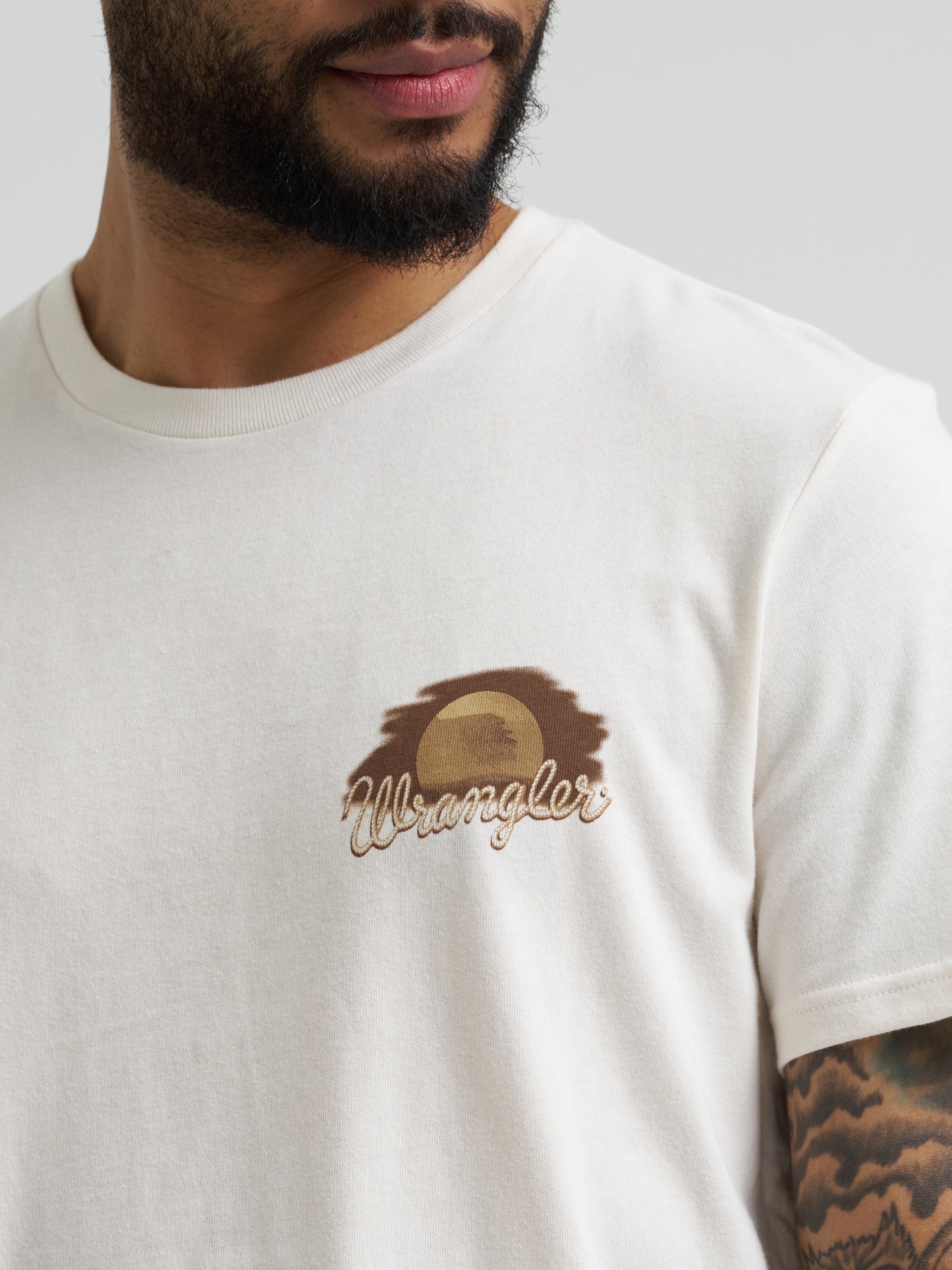 Wrangler Men's Sunset Cowboy Back Graphic T-Shirt - Marshmallow
