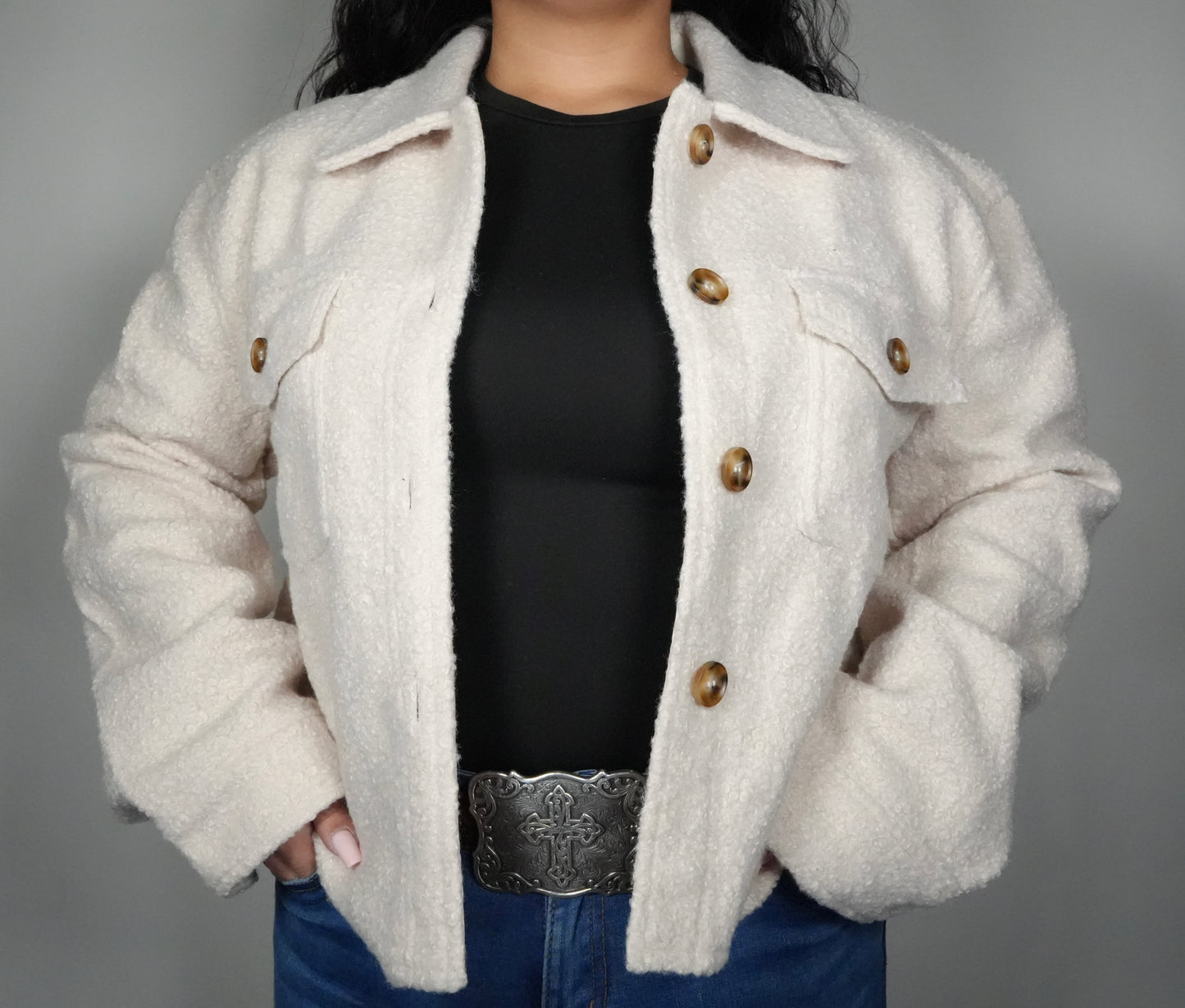 Women’s Fray Faux Sherpa Cropped Shaket - Oatmeal