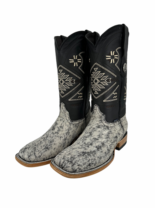 Rock'em Women's Cow Hair Boots Size: 8.5 *AS SEEN ON IMAGE*