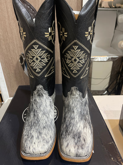 Rock'em Women's Cow Hair Boots Size: 10 *AS SEEN ON IMAGE*