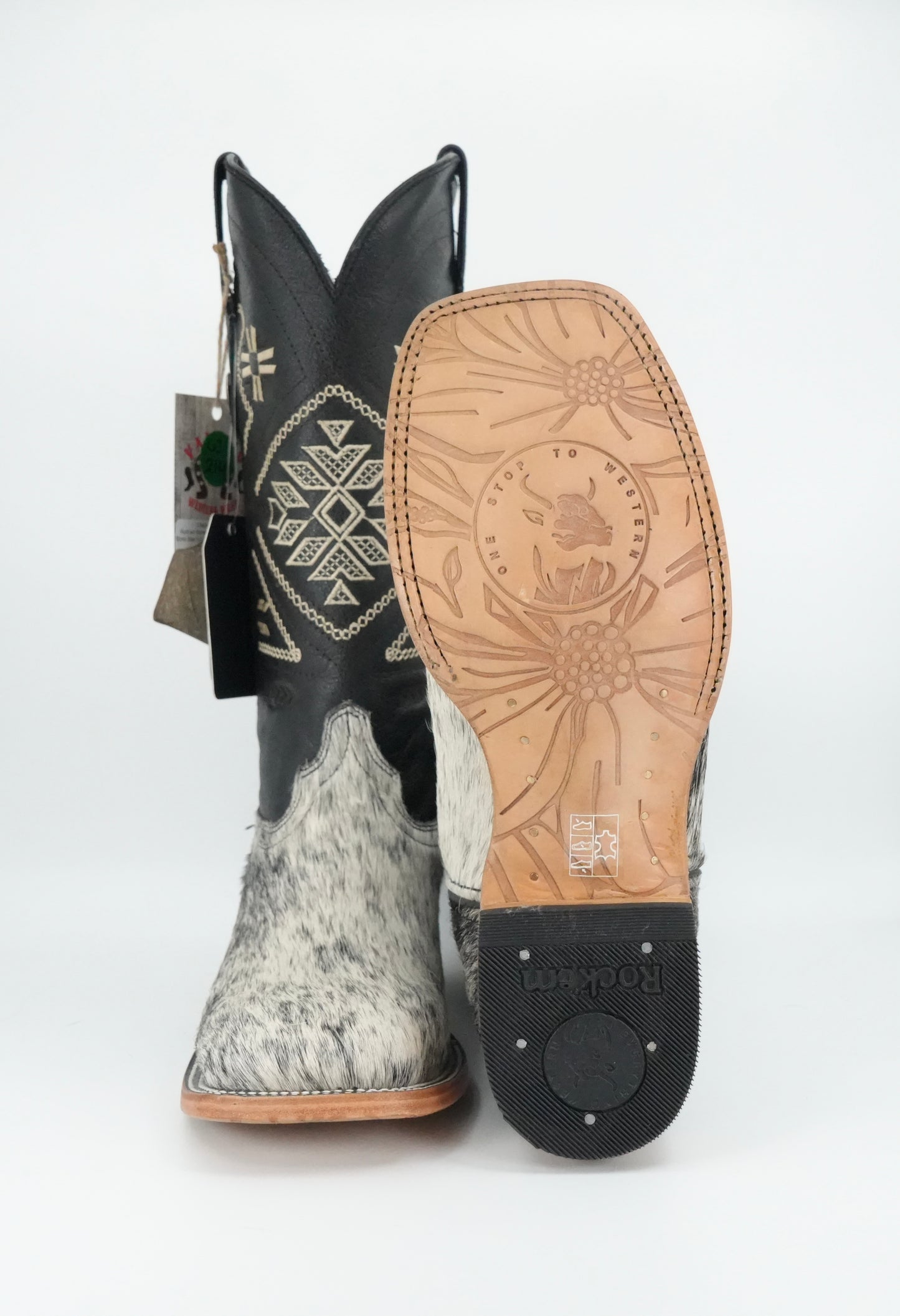 Rock'em Women's Aztec Cow Hair Boots Size: 9.0 *AS SEEN ON IMAGE*