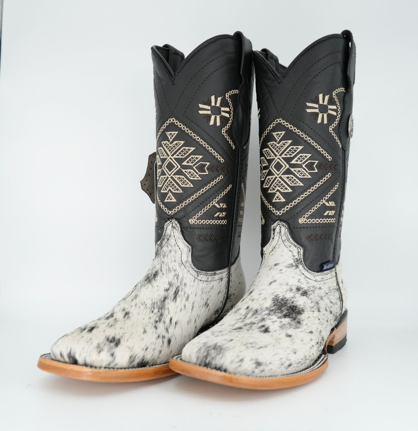 Rock'em Women's Cow Hair Boots Size: 6 *AS SEEN ON IMAGE*