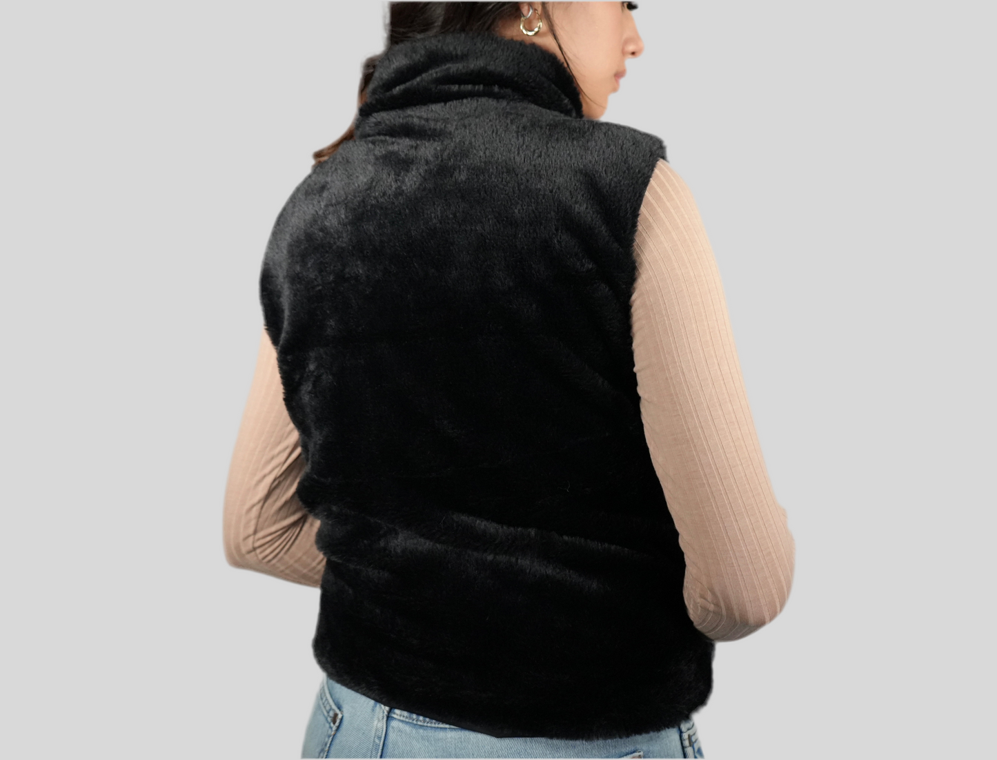 Blashe Reversable Fuzzy Zip Up Vest - Black