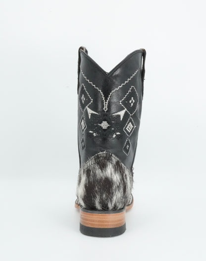 Rock'em Kid's Cow Hair White/Black Boots Size: 13 US / 20 MEX  *AS SEEN ON IMAGE*