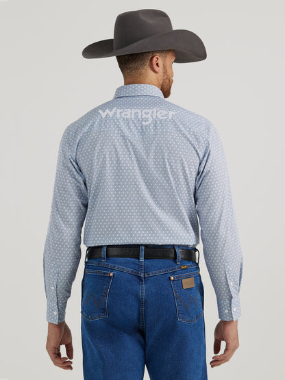 Wrangler Men's Logo Long Sleeve Button-Down Pale Blue