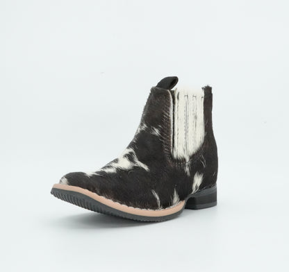 Padua Toddler Cow Hair Black/White Short Boot Size: 7C *AS SEEN ON IMAGE*