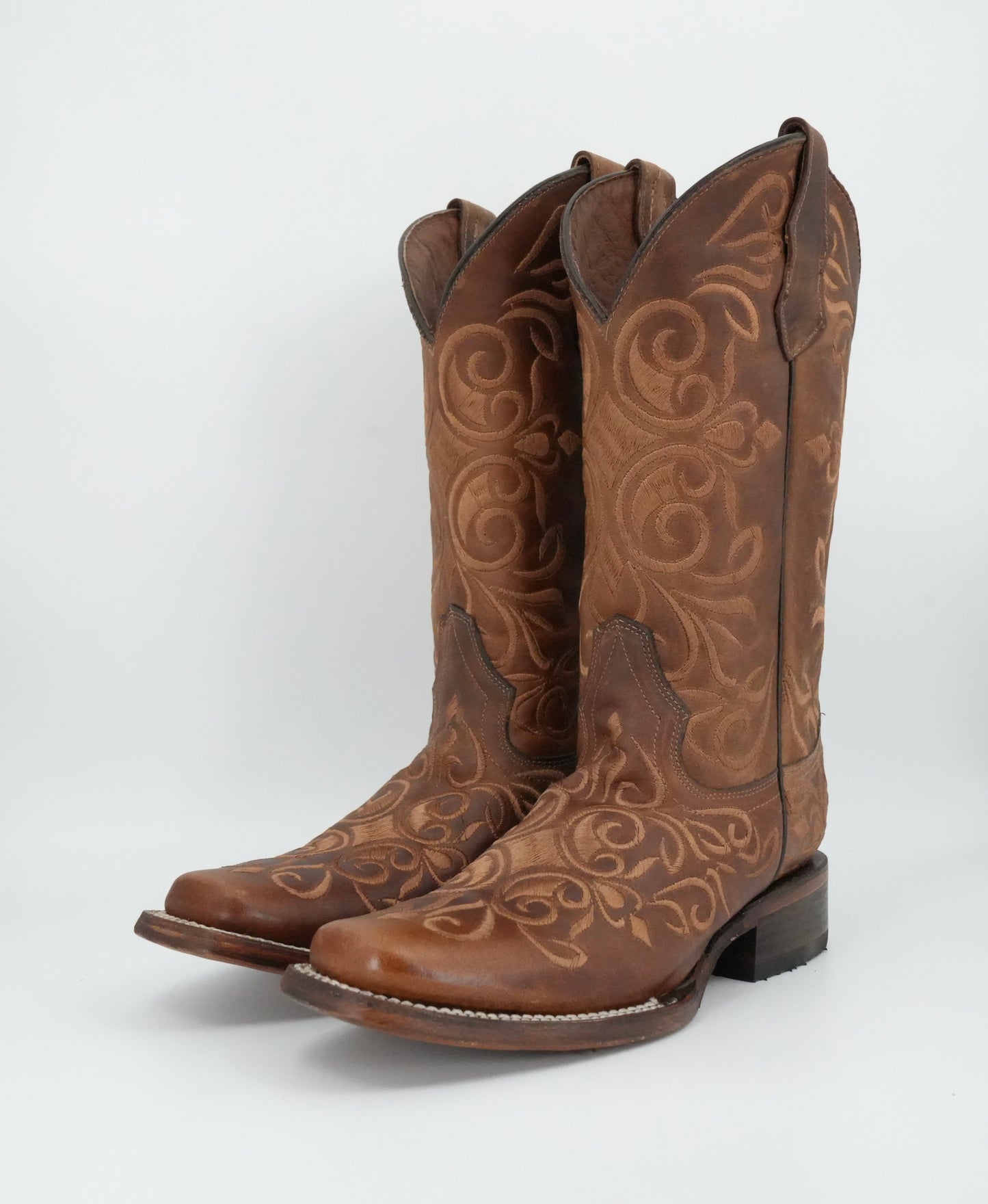 Circle G Women’s Honey Embroidered Semi Square Toe Boot