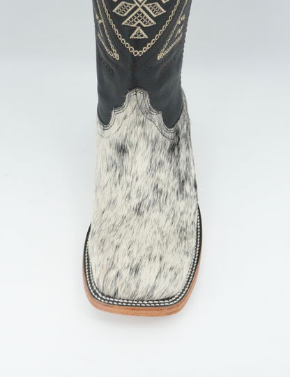 Rock'em Women's Aztec Cow Hair Boots Size: 9.0 *AS SEEN ON IMAGE*