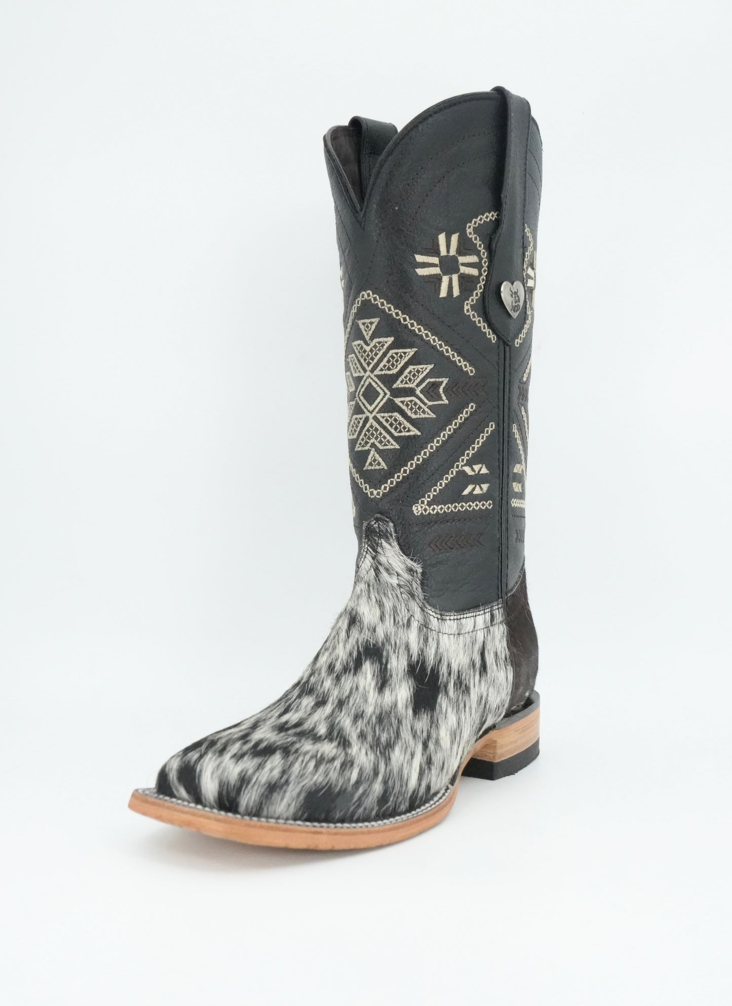 Rock'em Women's Aztec Cow Hair Boots Size: 6 *AS SEEN ON IMAGE*