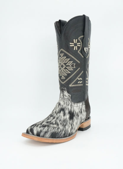 Rock'em Women's Aztec Cow Hair Boots Size: 6 *AS SEEN ON IMAGE*