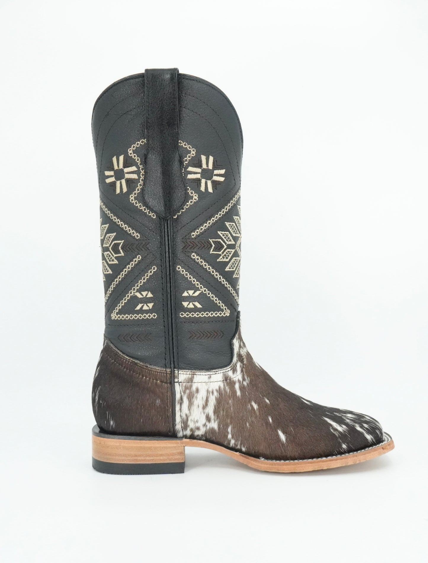 Rock'em Women's Aztec Cow Hair Boots Size: 5.5 *AS SEEN ON IMAGE*