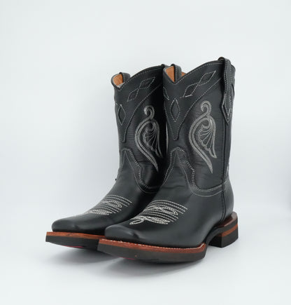 La Sierra Jr’s White Stitched Square Toe Boot - Black