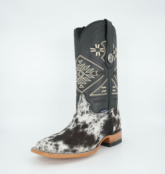 Rock'em Women's Cow Hair Boots Size: 5 *AS SEEN ON IMAGE*