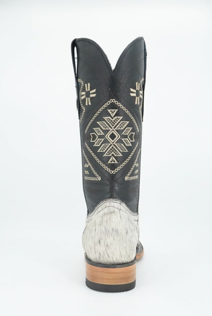 Rock'em Women's Aztec Cow Hair Boots Size: 7 *AS SEEN ON IMAGE*