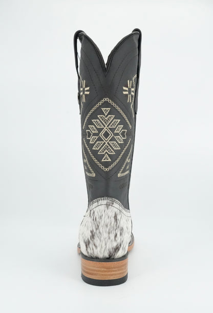Rock'em Women's Cow Hair Boots Size: 8.5 *AS SEEN ON IMAGE*