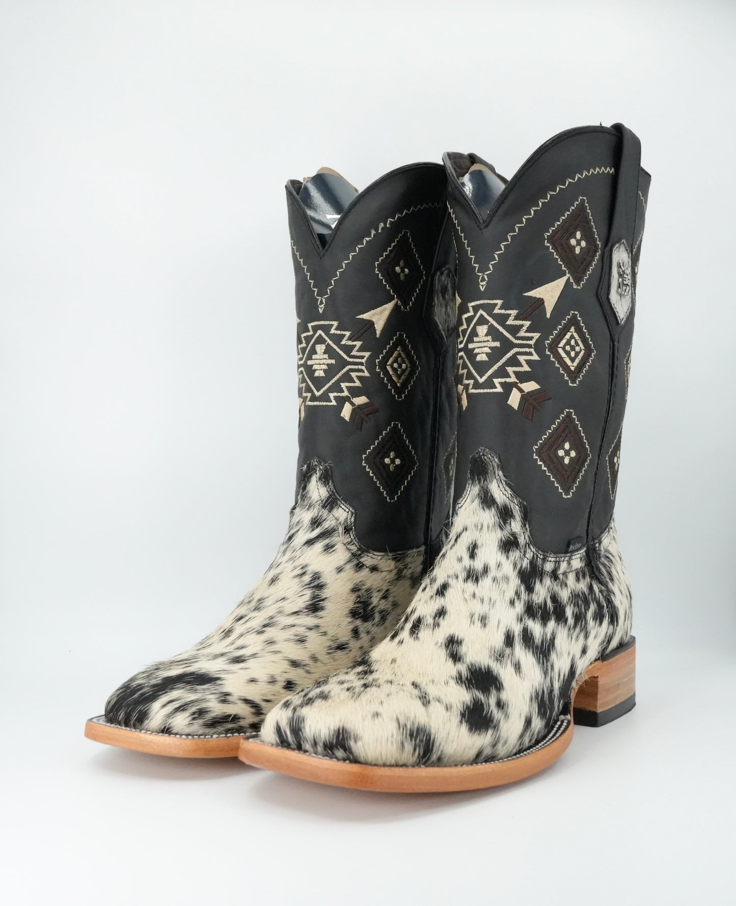 Rock'em Men's Cow Hair Boots Size 9 *AS SEEN ON IMAGE*