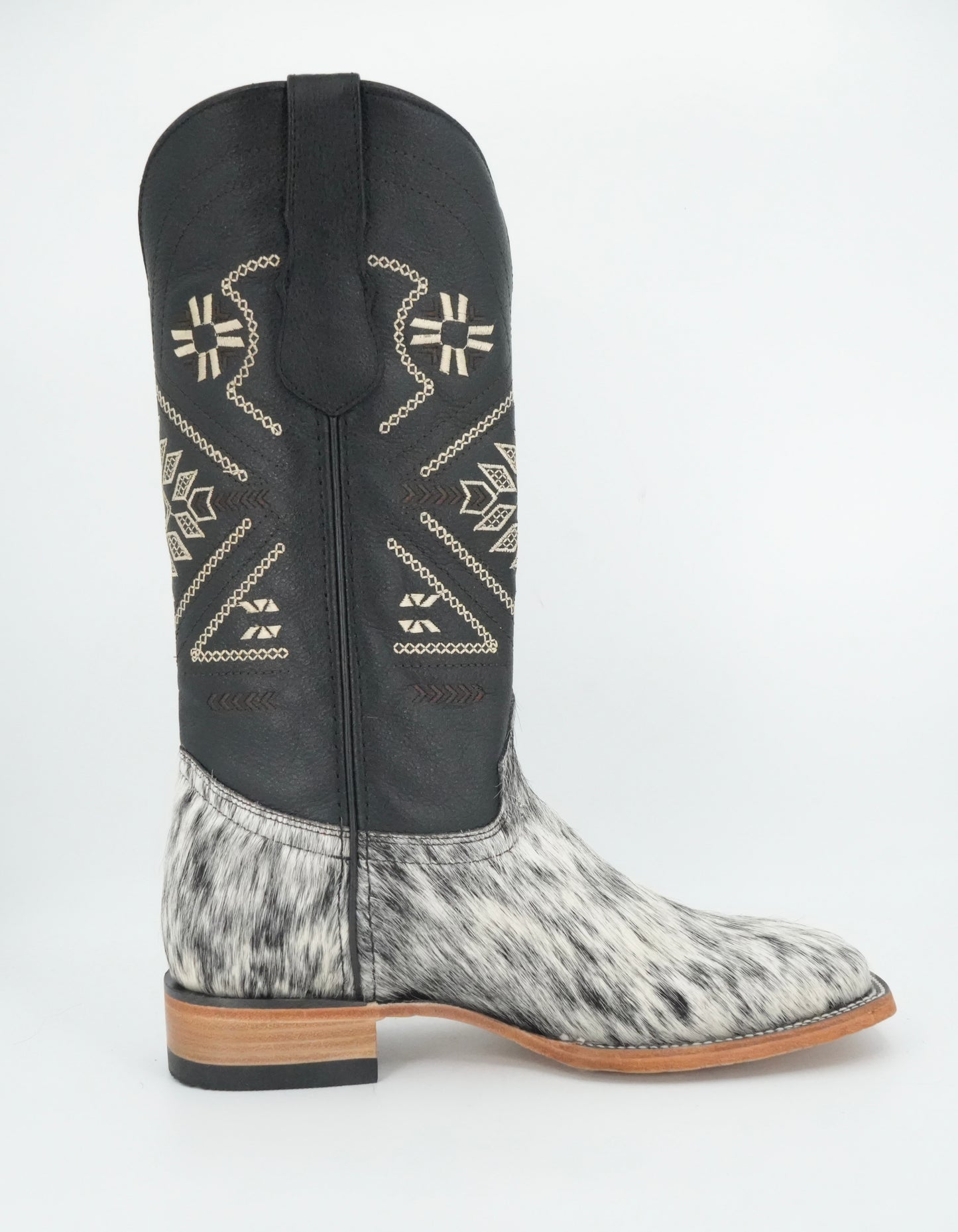 Rock'em Women's Aztec Cow Hair Boots Size: 9.0 *AS SEEN ON IMAGE*