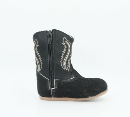 Padua Toddler Cow Hair Black Boot Size: 5 *AS SEEN ON IMAGE*