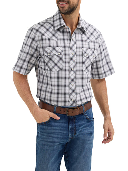 Wrangler Orca Short Sleeve Western Snap Shirt