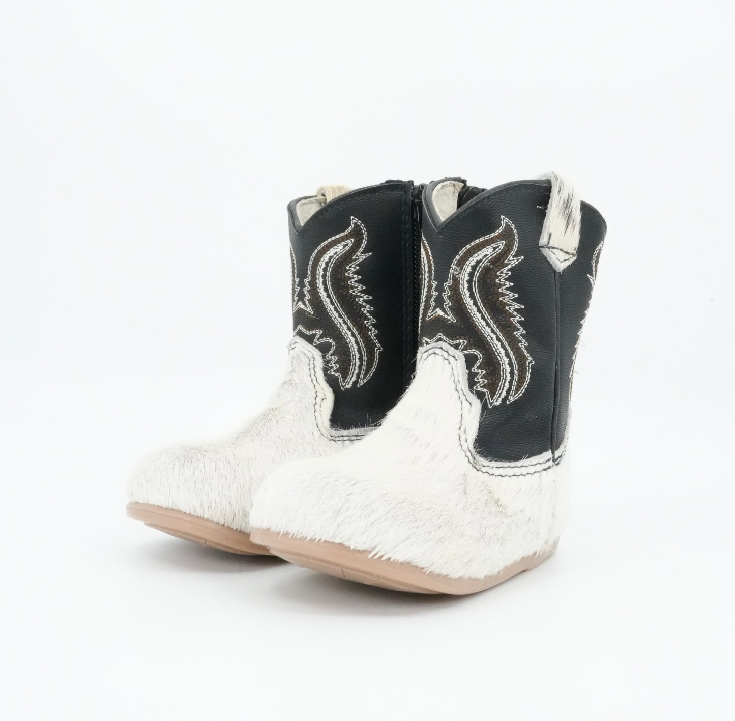 Padua Toddler Cow Hair White Boot Size: 5 *AS SEEN ON IMAGE*