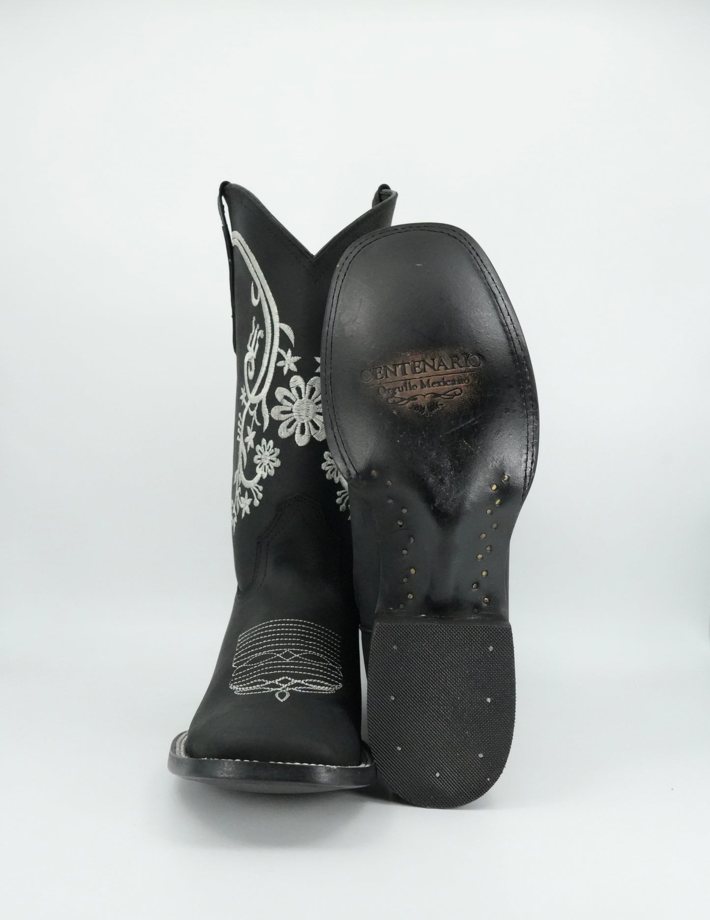 Centenario Women's Black Floral Embroidered Wide Square Toe Boot