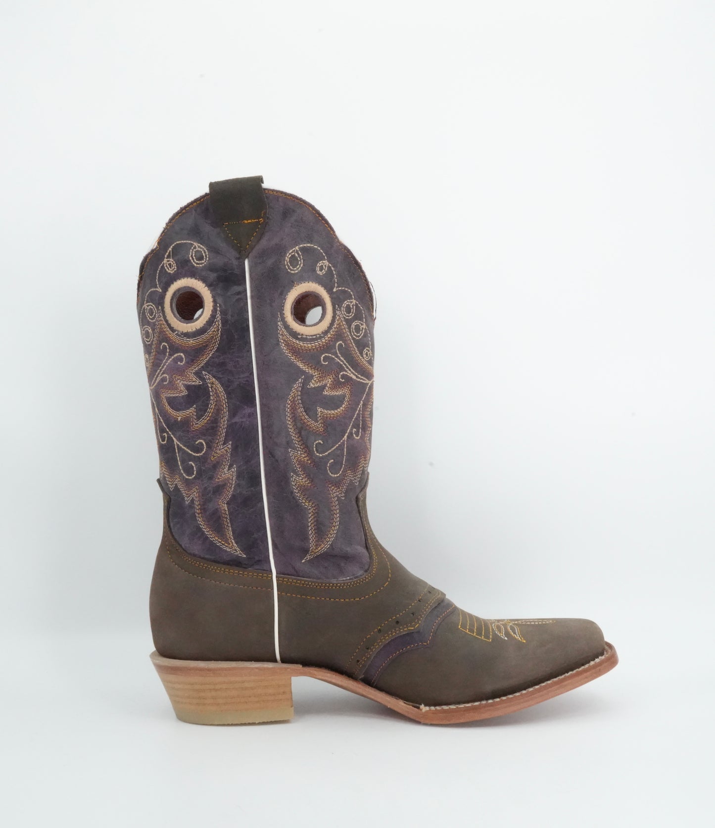 Calzatti Women's Brown Narrow Square Toe Boot