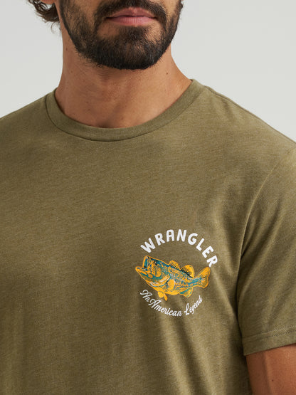 Wrangler Men's Short Sleeve Fish Back Graphic T-Shirt Olive