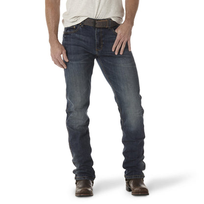 Wrangler Retro Slim Fit Bozeman Straight Leg Jean