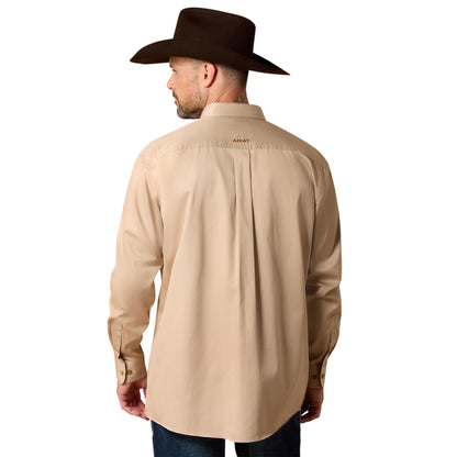 Ariat Men's Solid Twill Classic Fit Shirt - Khaki